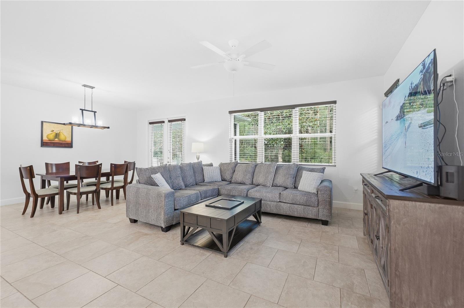 2301 Avellino Ave Property Photo 10