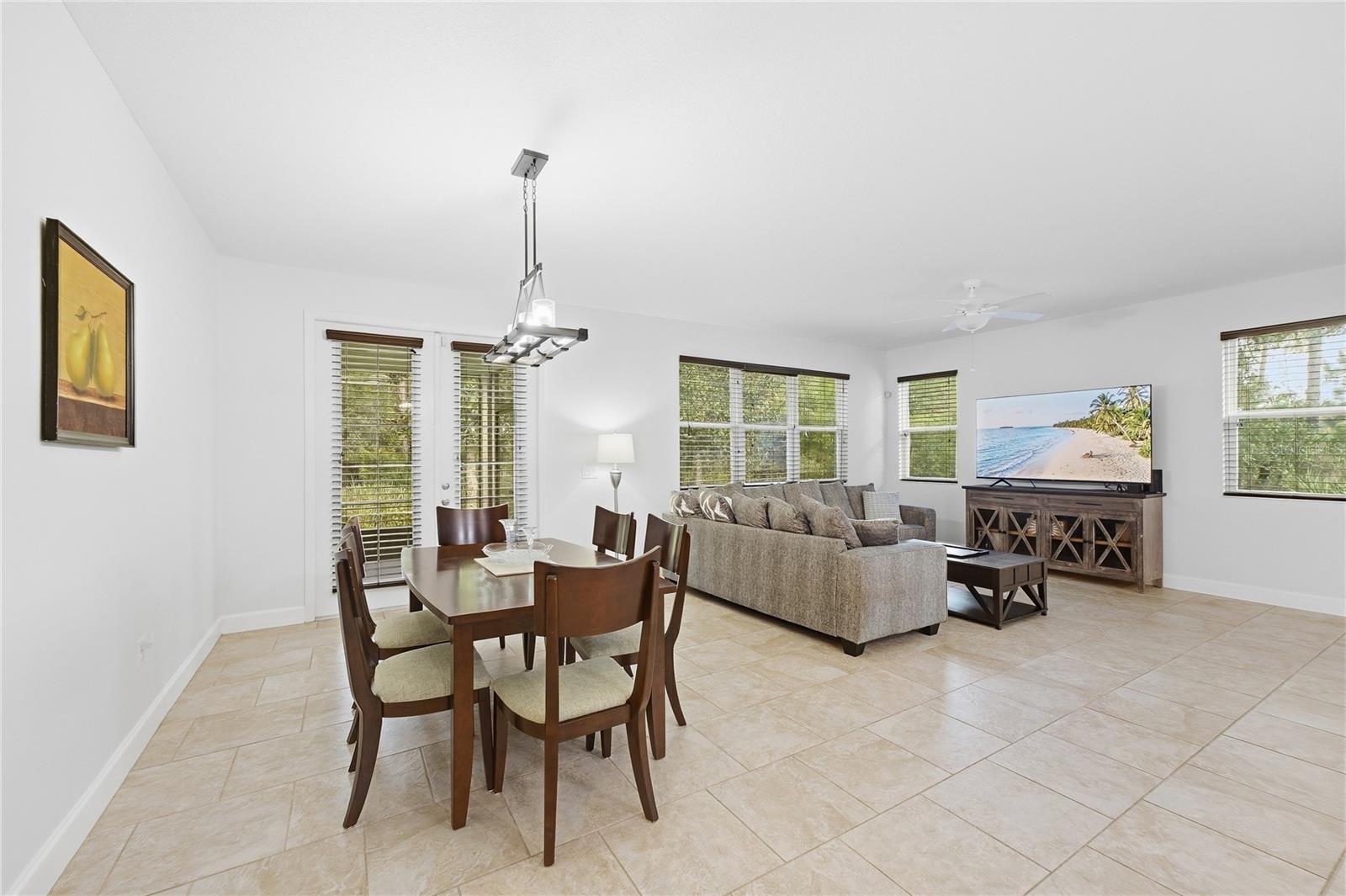 2301 Avellino Ave Property Photo 12