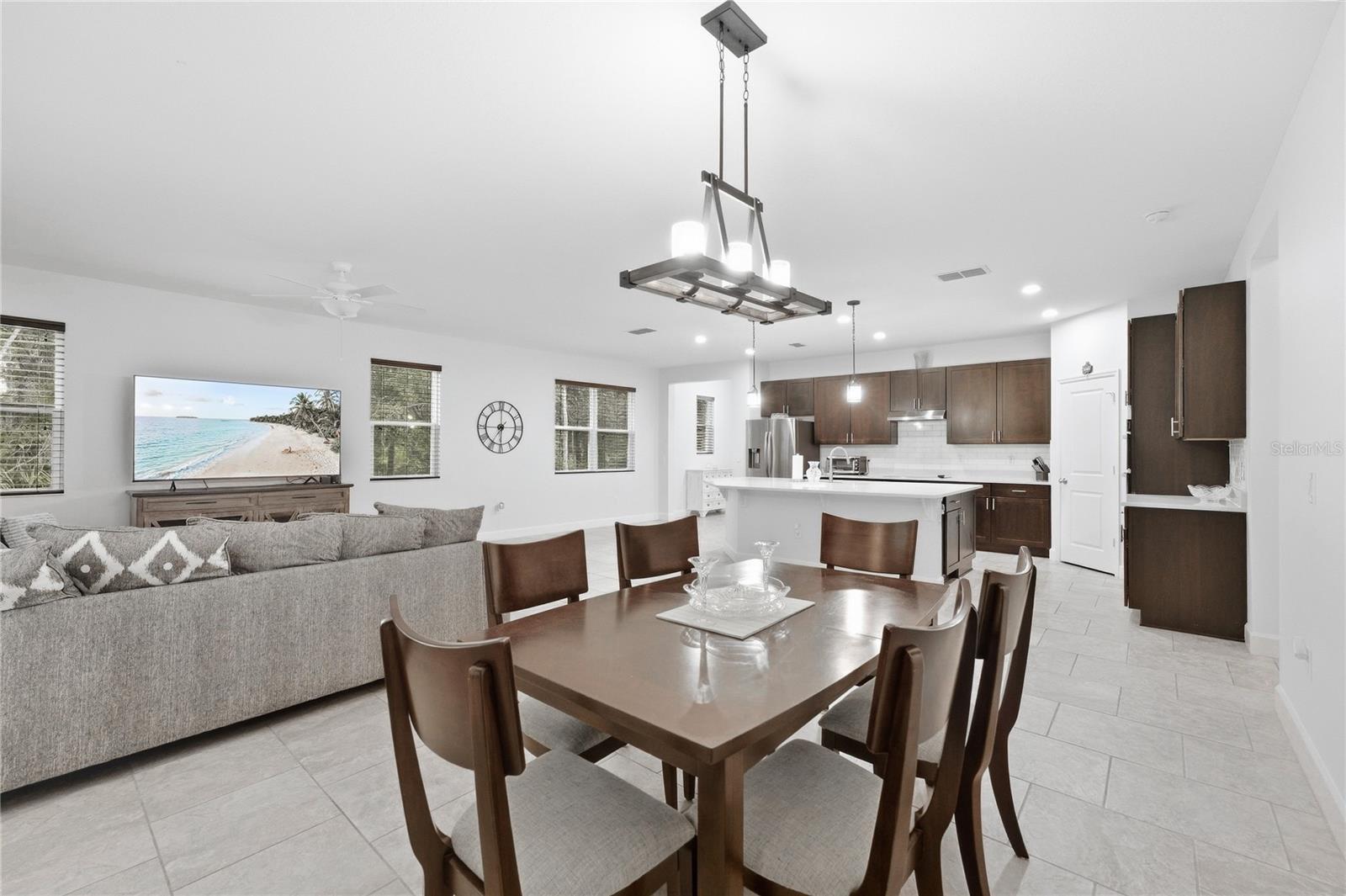 2301 Avellino Ave Property Photo 14
