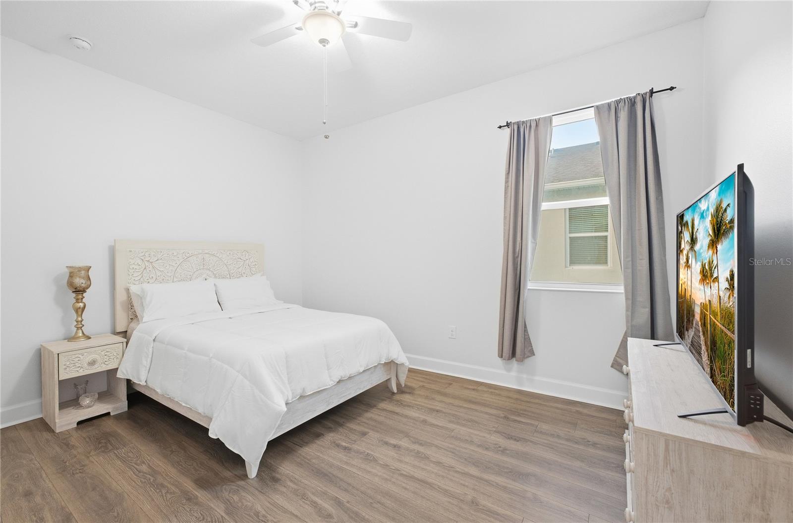 2301 Avellino Ave Property Photo 23