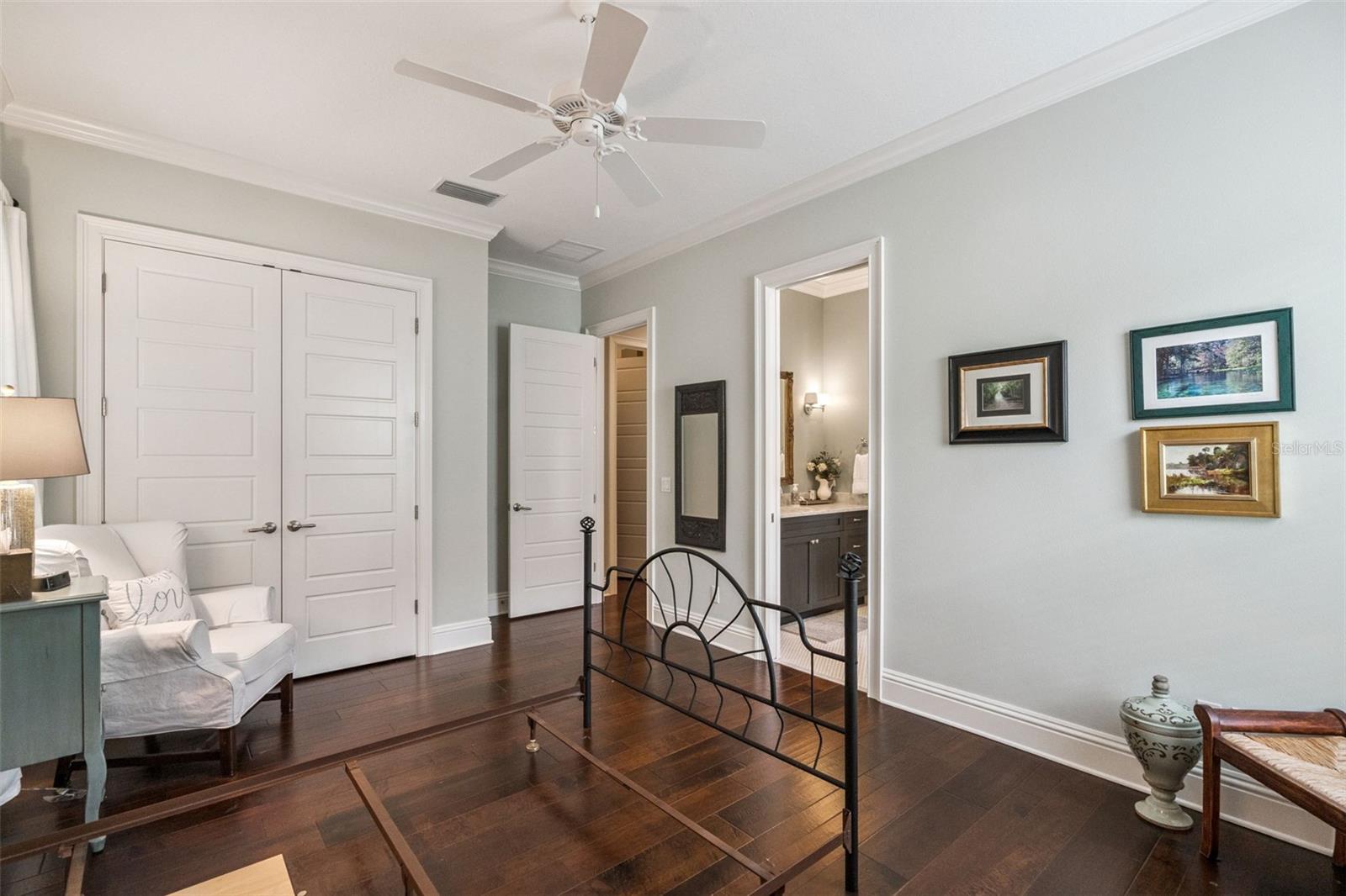 590 Broadoak Loop Property Photo 16