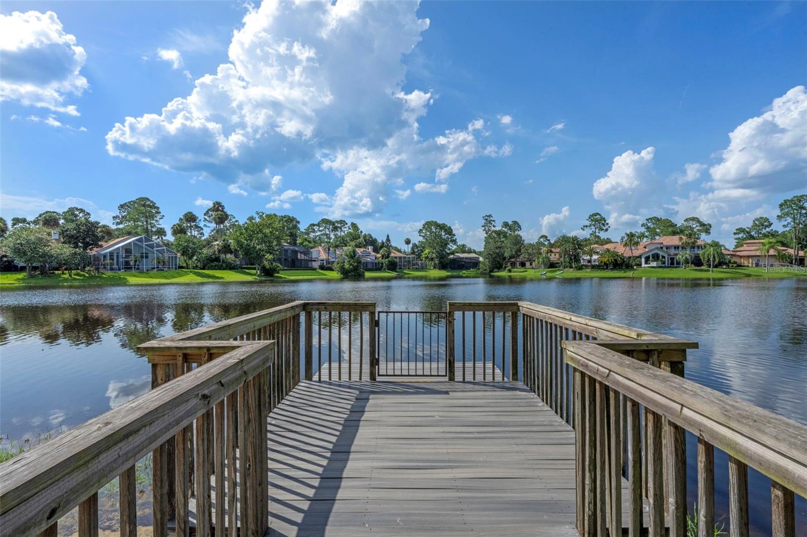 590 Broadoak Loop Property Photo 42