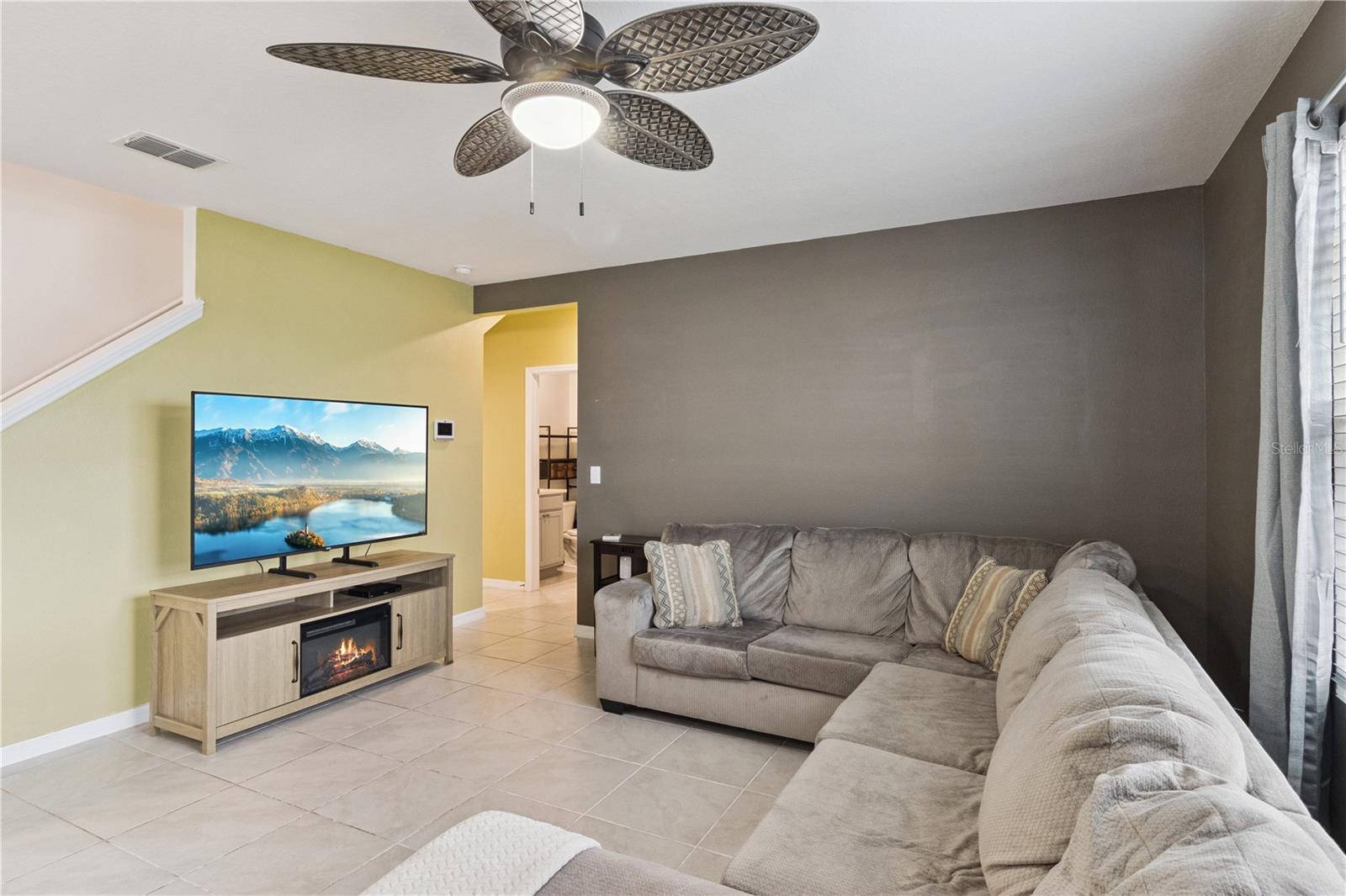 4009 Grey Heron Loop Property Photo 9