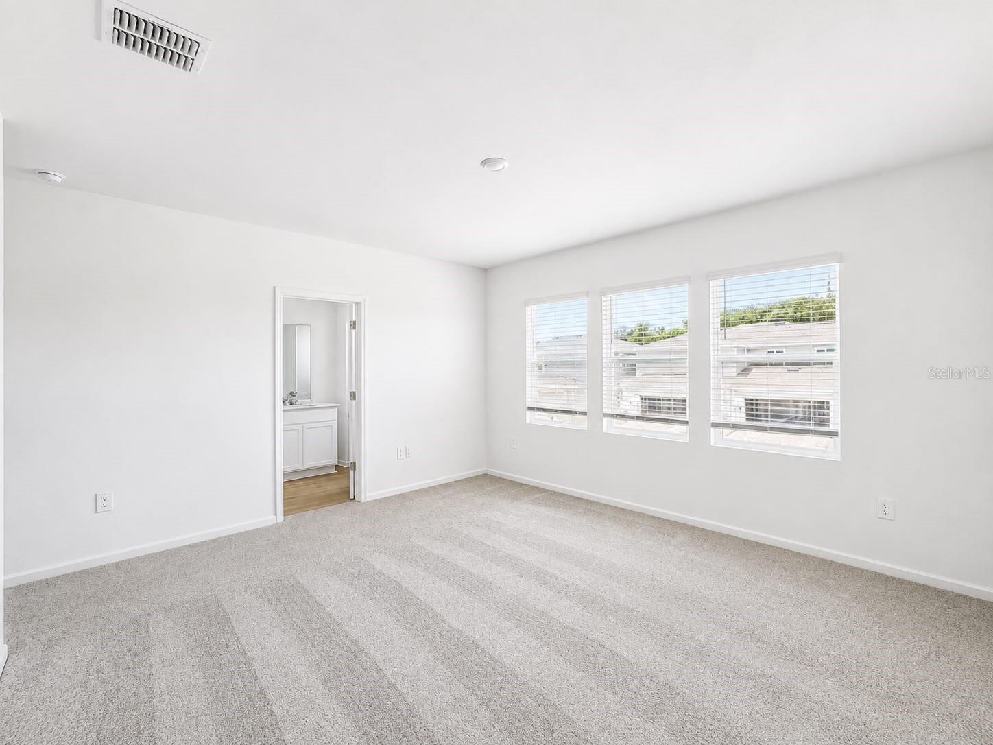 5115 Loyalty Dr Property Photo 16