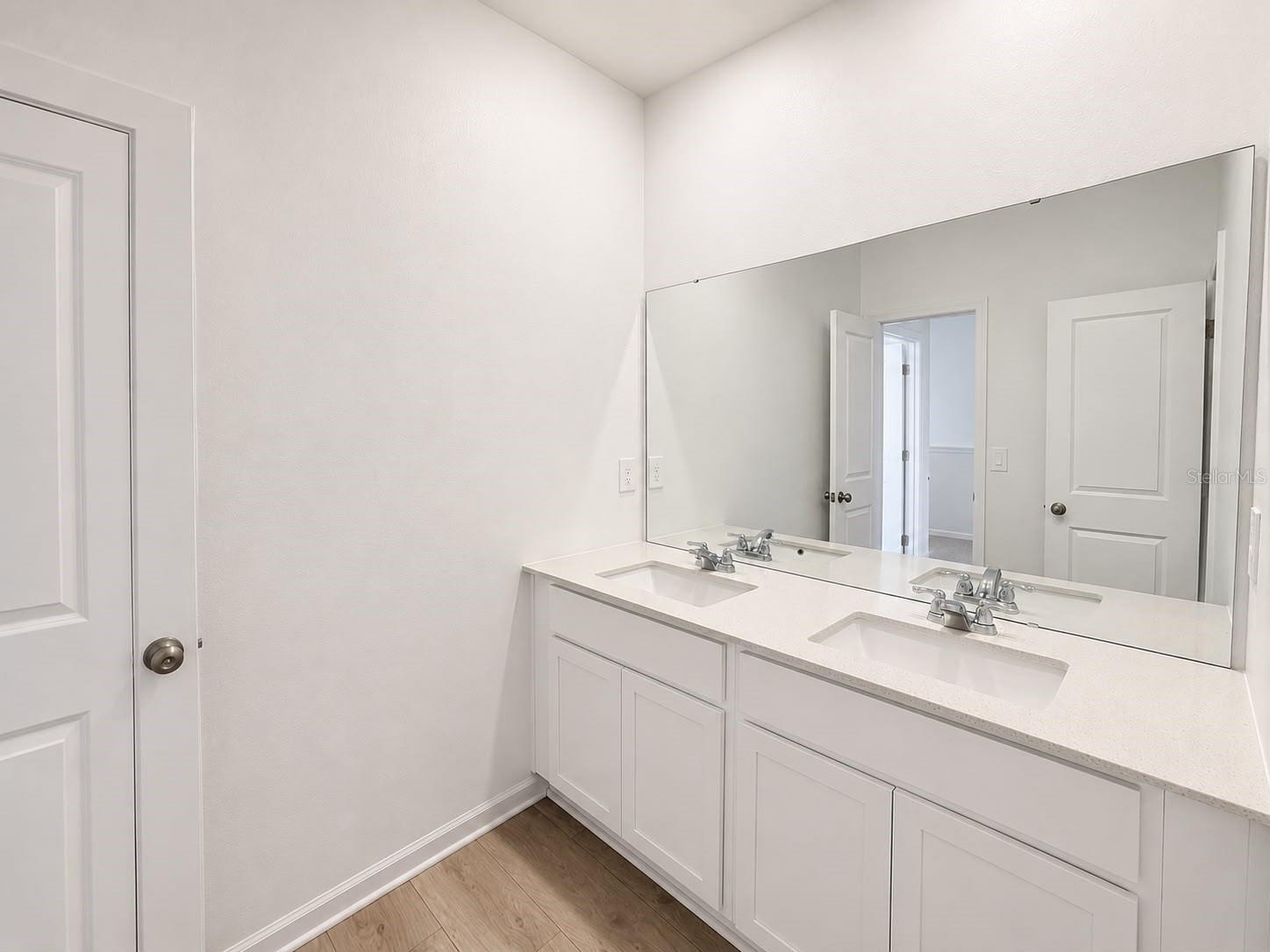 5115 Loyalty Dr Property Photo 26