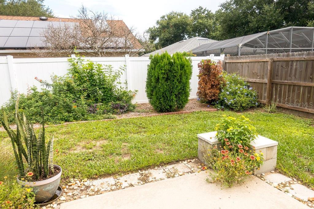 2672 Winchester Cir Property Photo 23