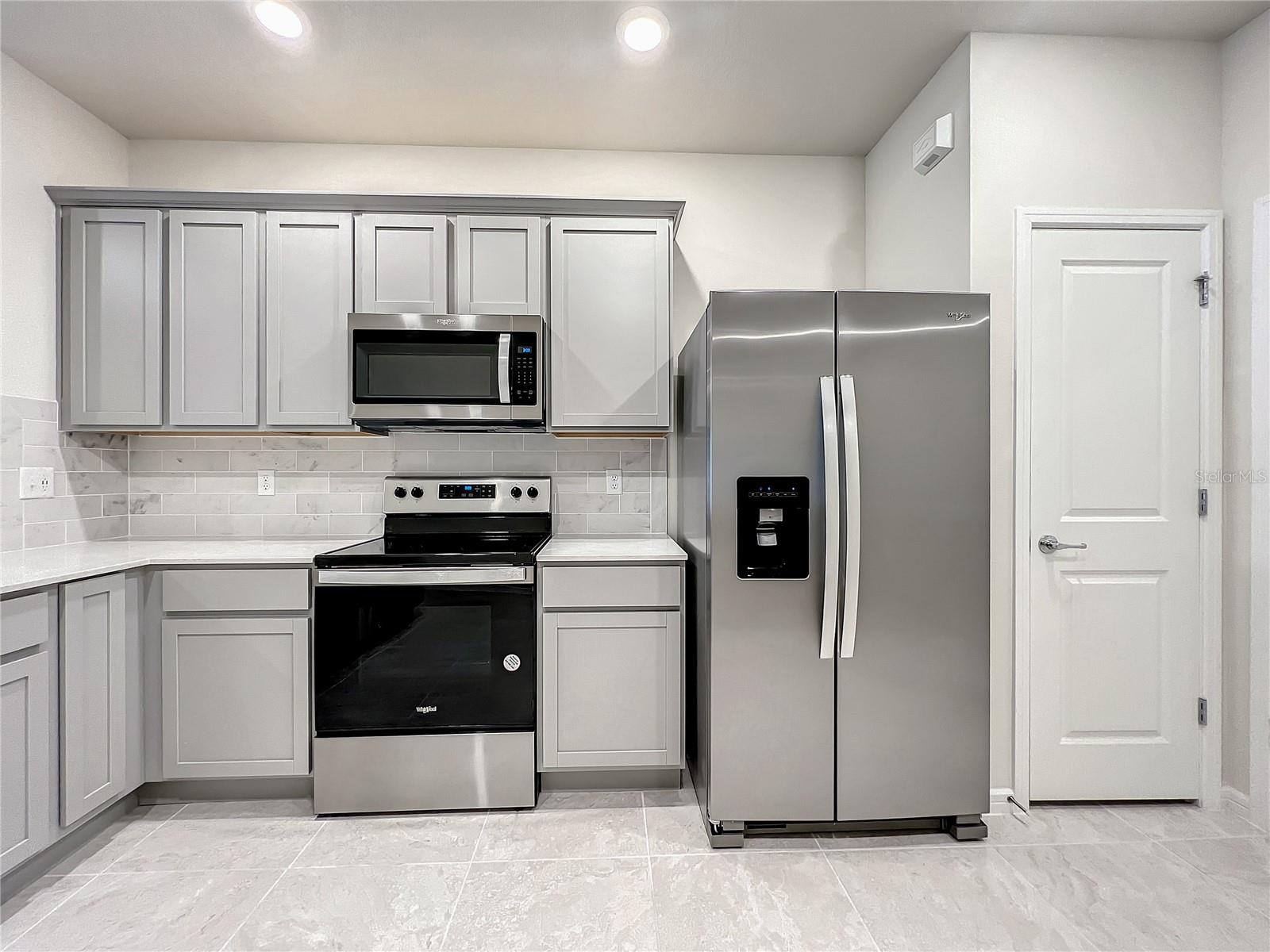 2021 Canny Cv Property Photo 8