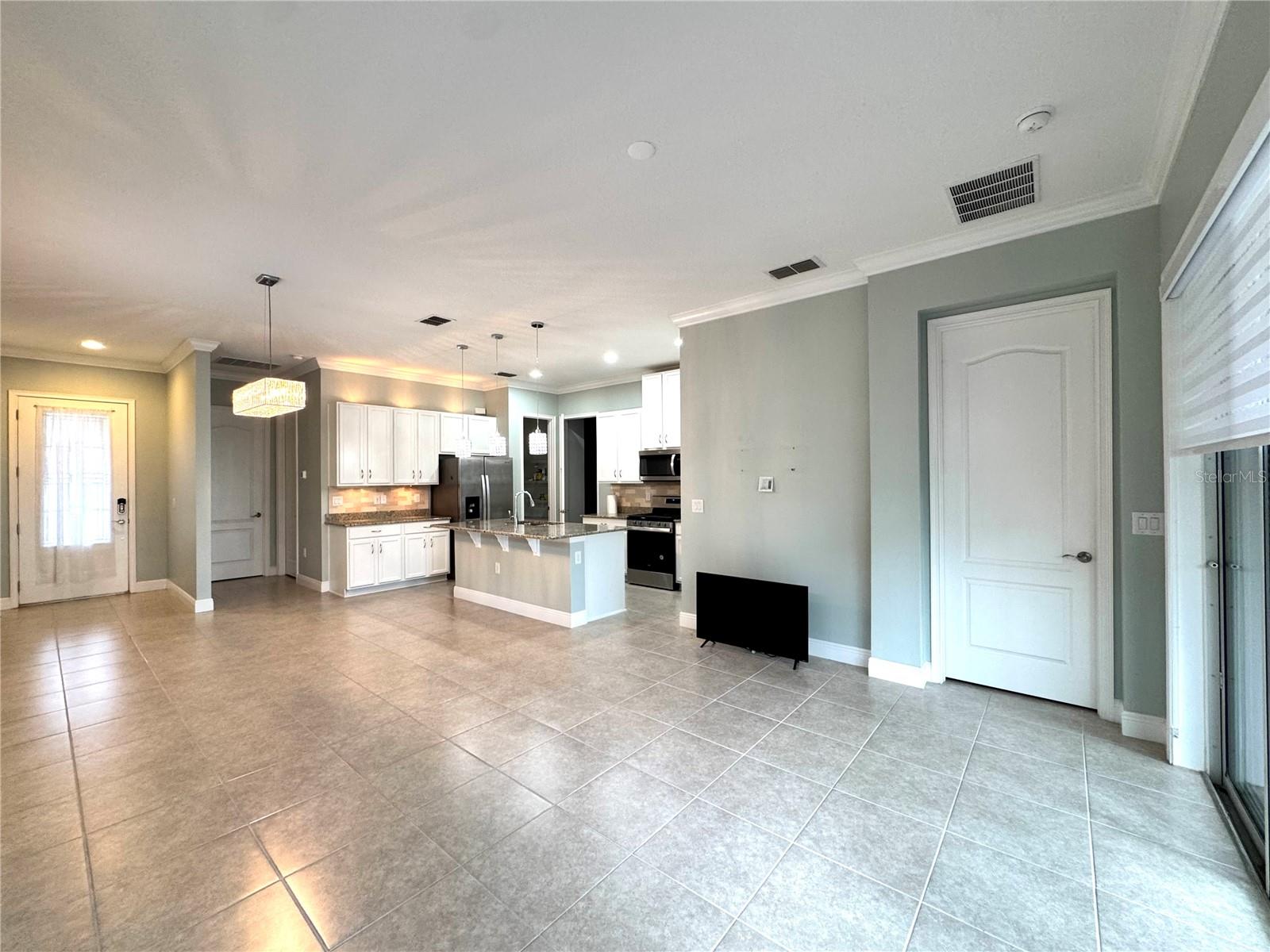 2388 Datura Loop Property Photo 4