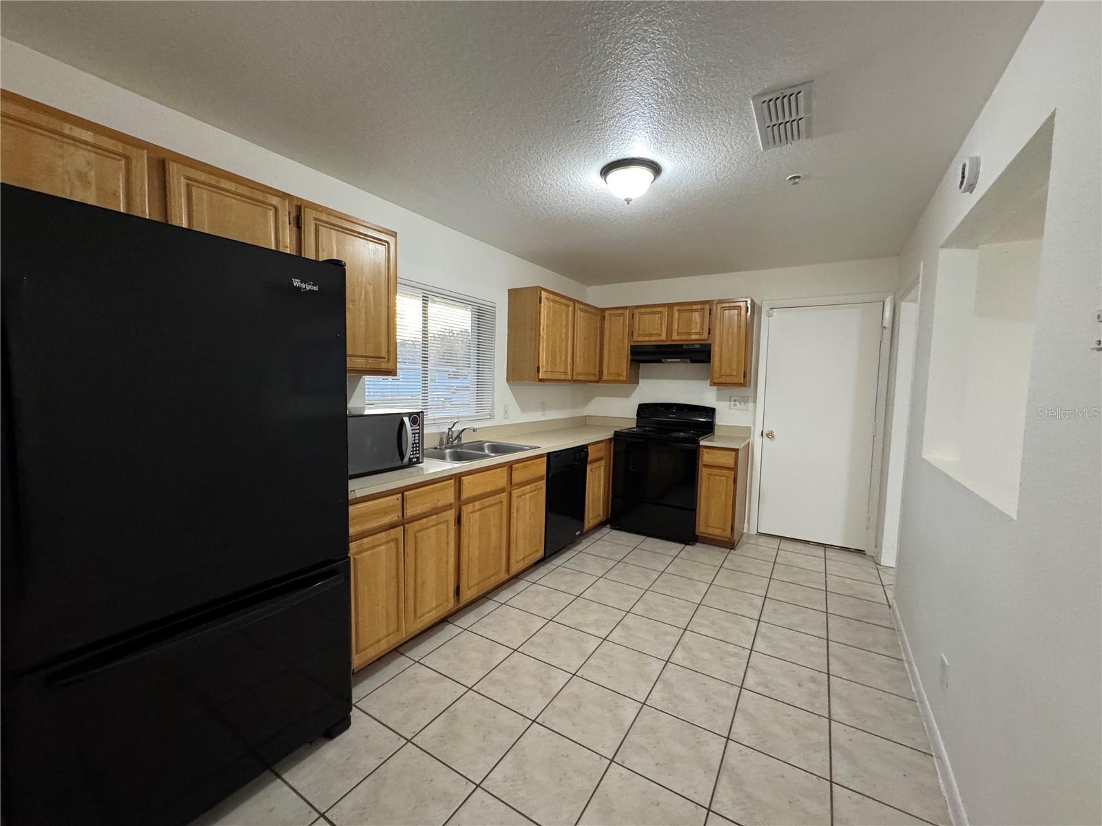 3111 Eleuthera Ln Property Photo 4