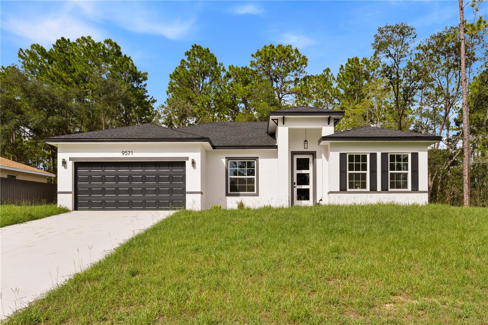 9571 N Old Mill Way Property Photo 1