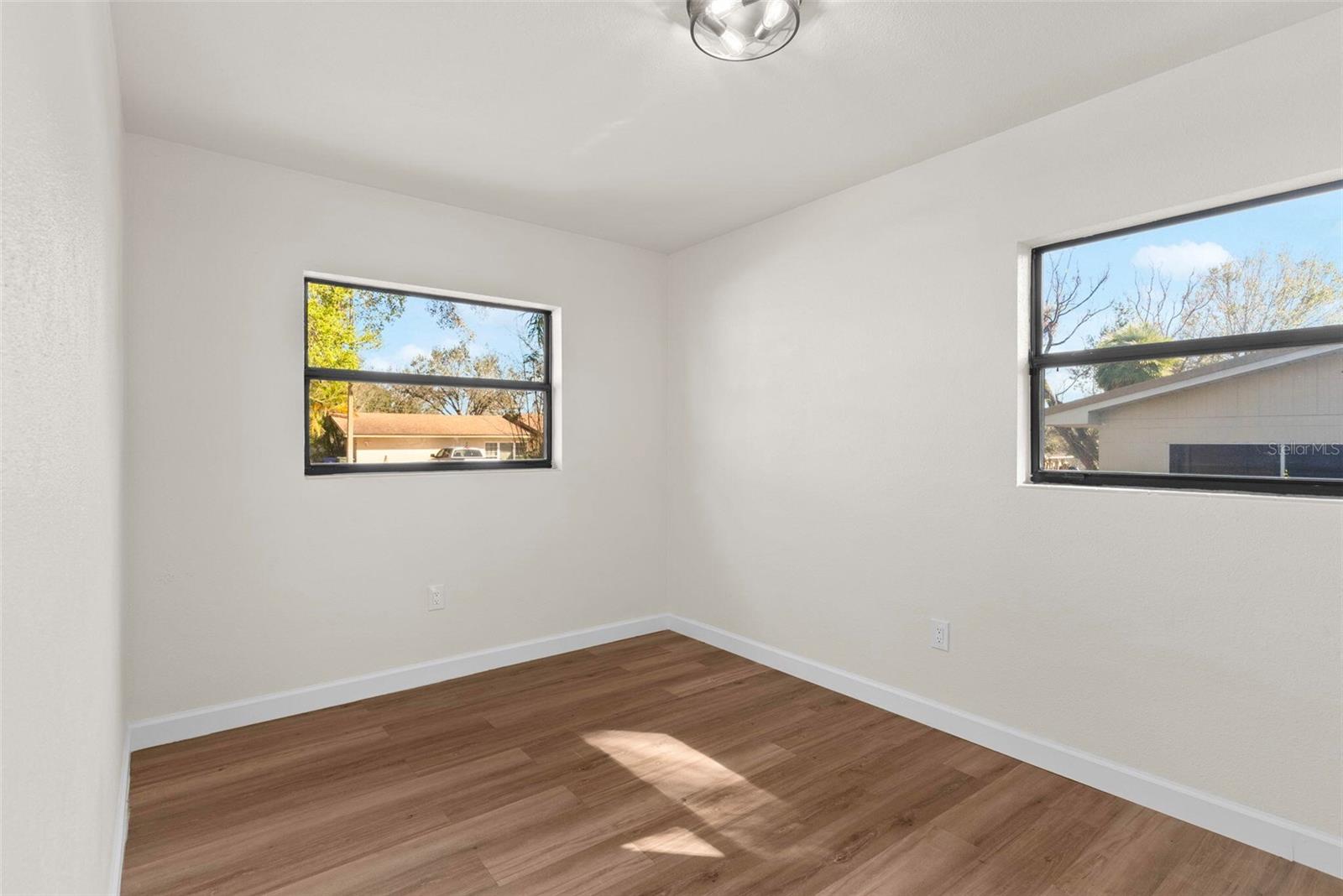 3203 S Polk Ave Property Photo 16