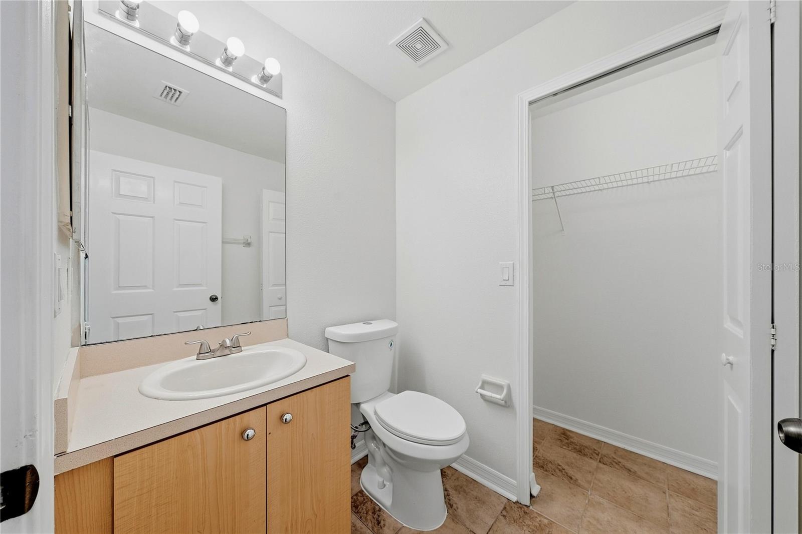 11441 Crestlake Village Property Photo 20
