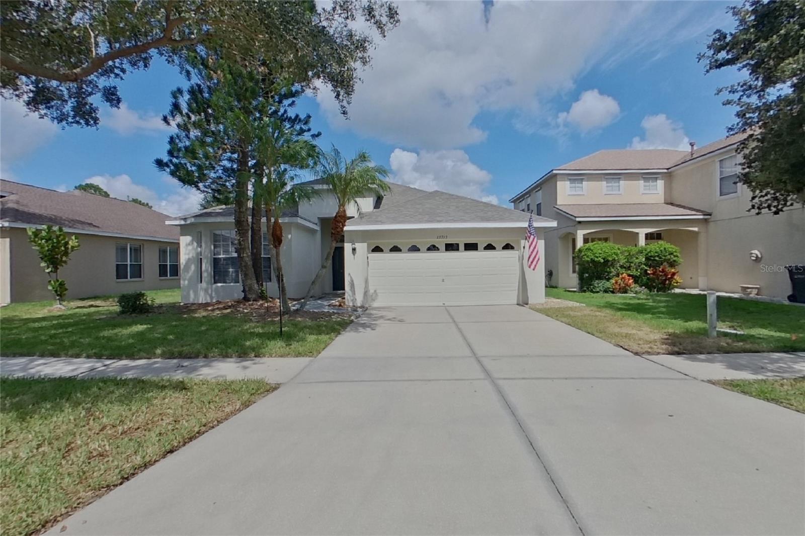 O6442517 Property Photo 1