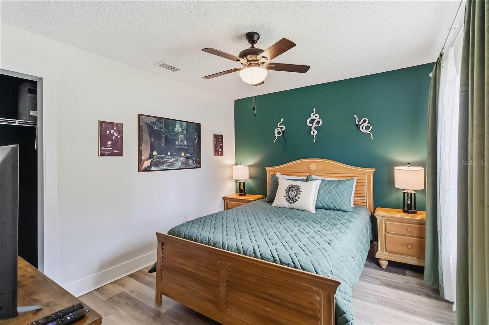 829 Clear Creek Cir Property Photo 19