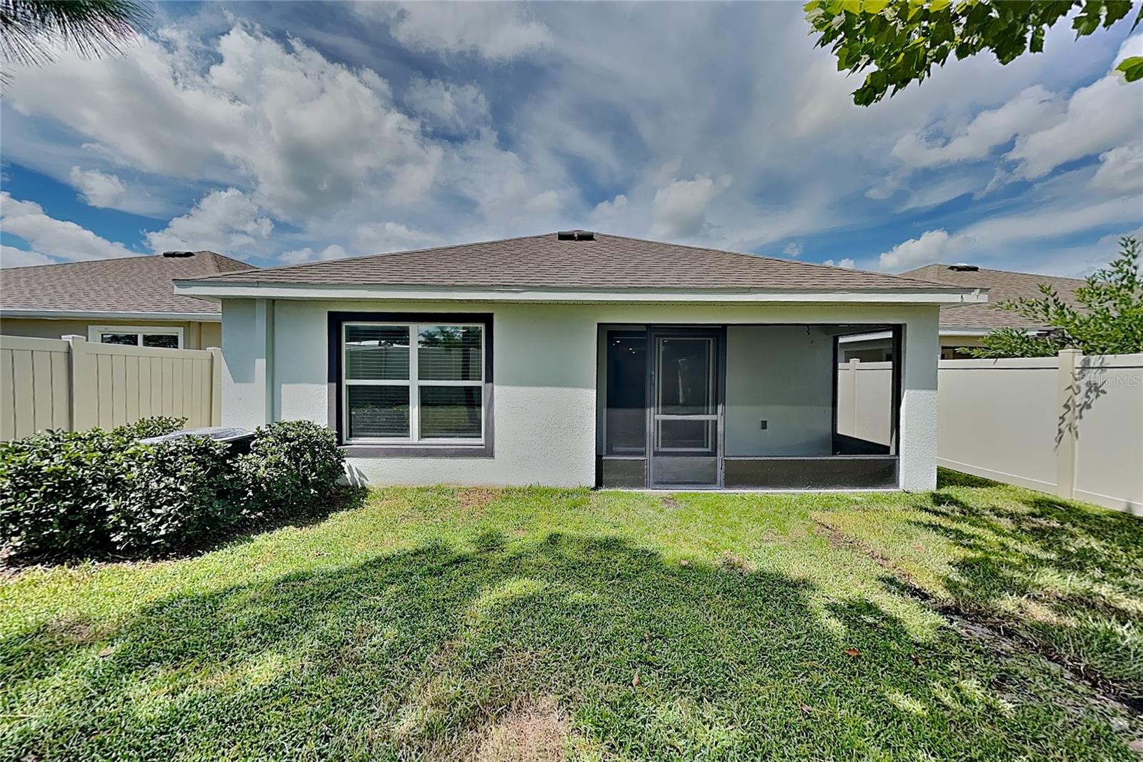 O6442546 Property Photo 15