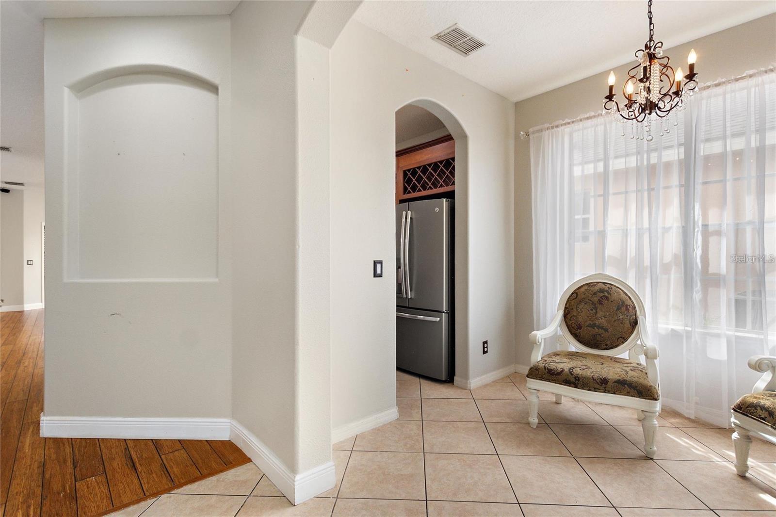15031 Huntcliff Park Way Property Photo 5