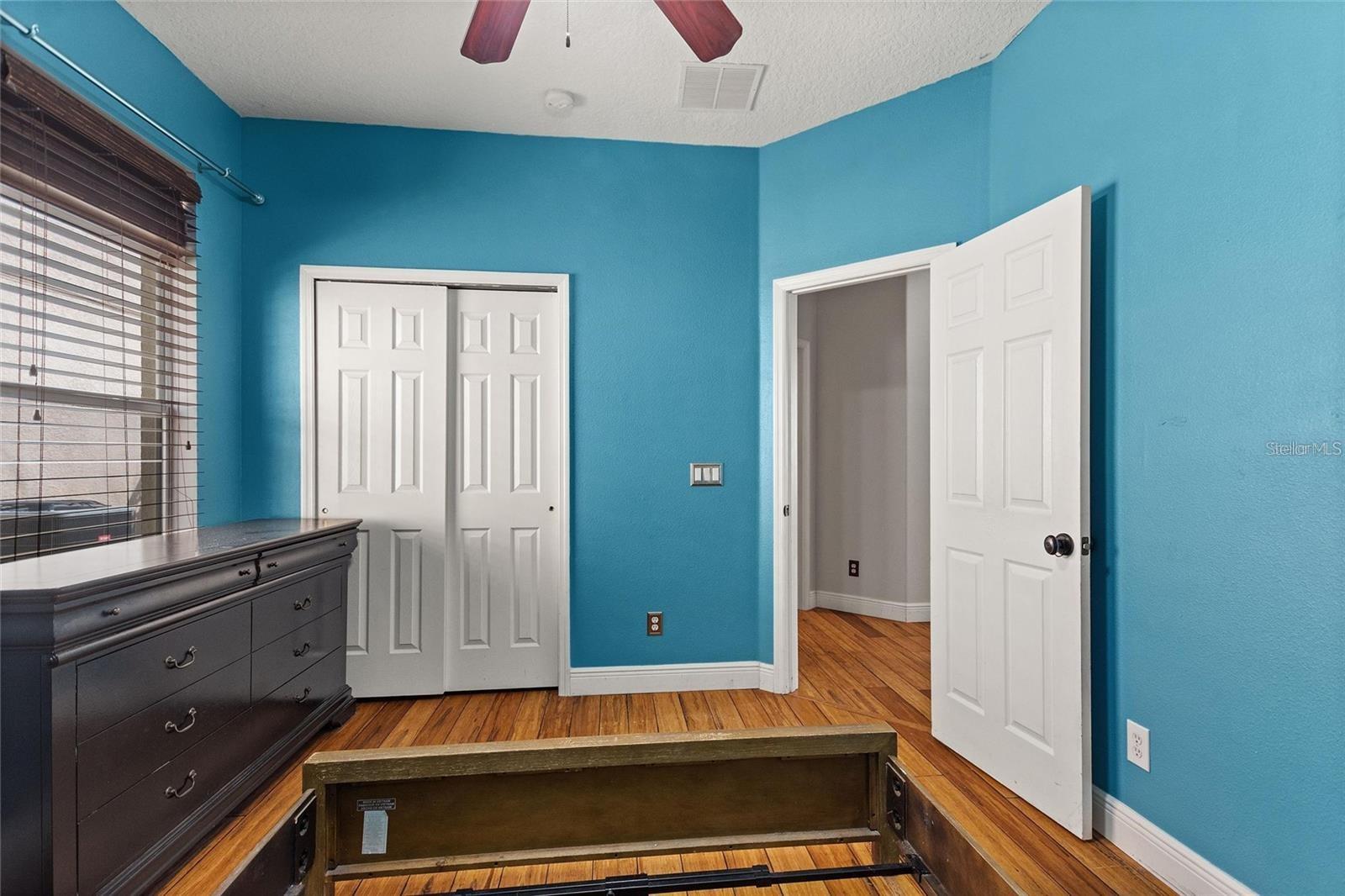 15031 Huntcliff Park Way Property Photo 17