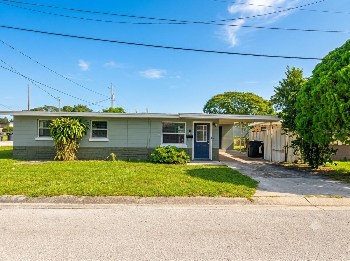 3400 SUNSET DR W Property Photo 1
