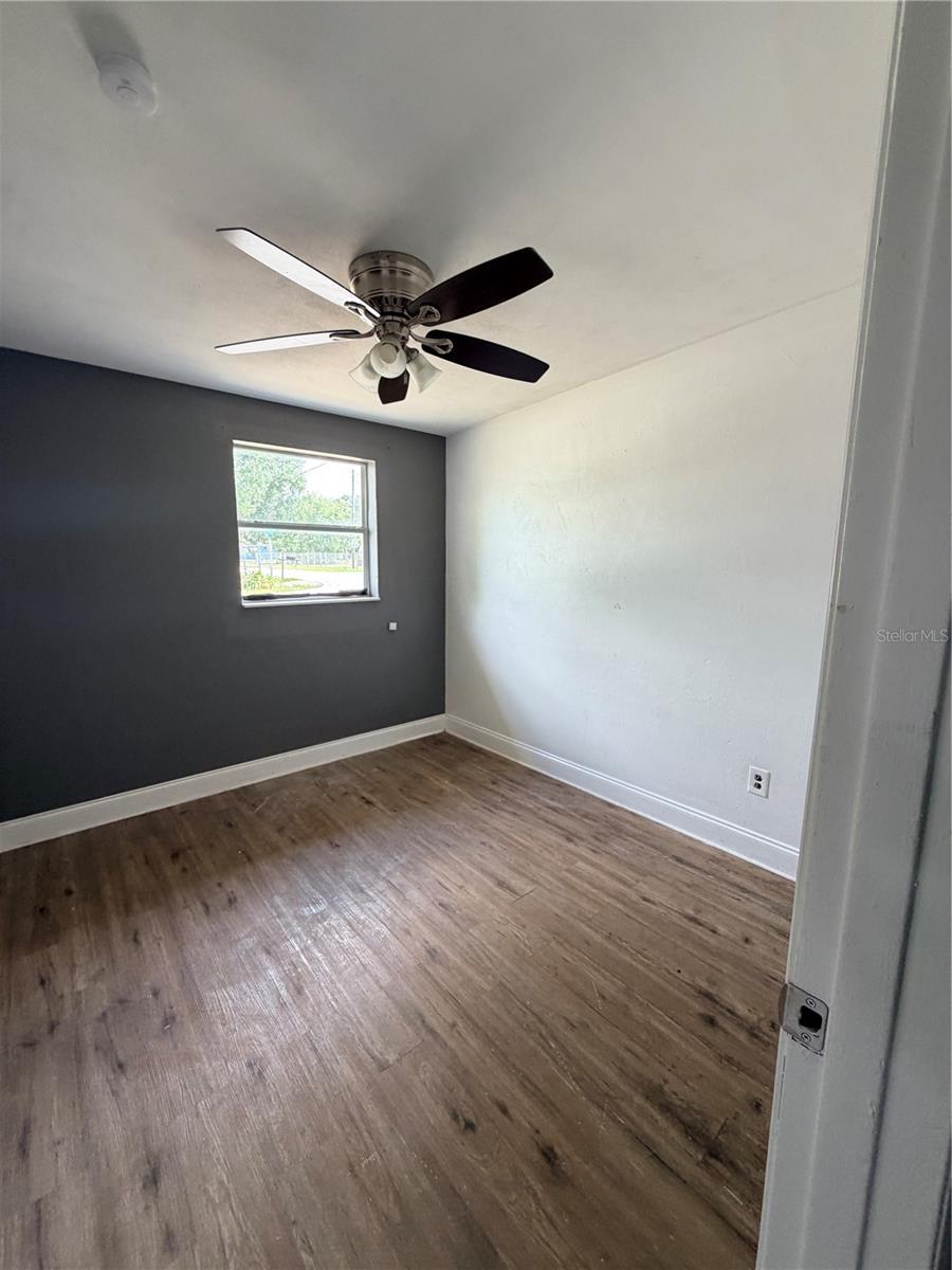 3400 Sunset Dr W Property Photo 6