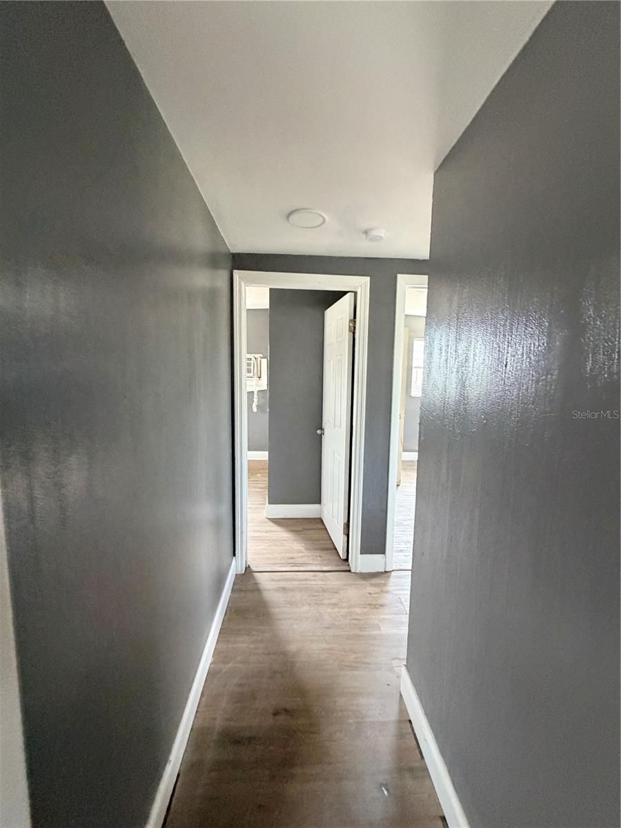 3400 Sunset Dr W Property Photo 7