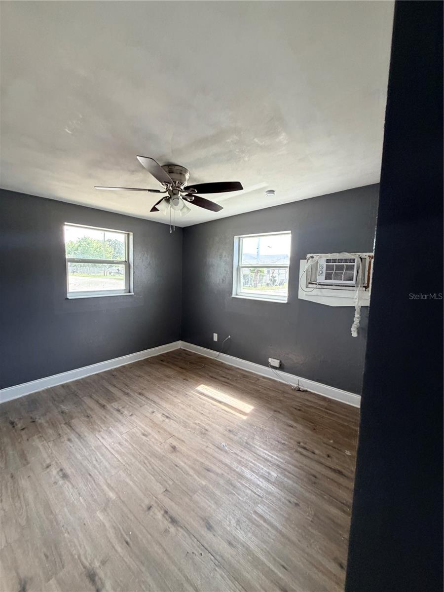3400 Sunset Dr W Property Photo 13