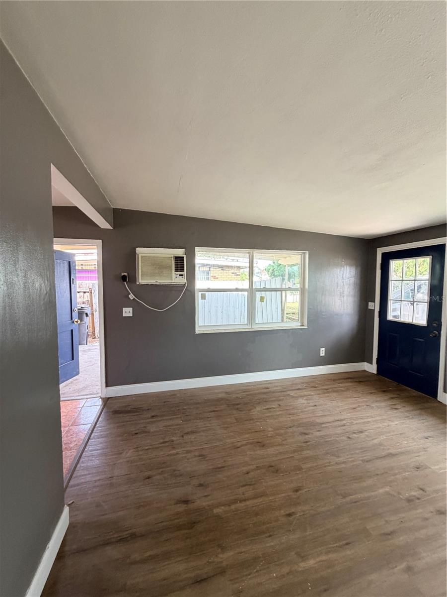 3400 Sunset Dr W Property Photo 17
