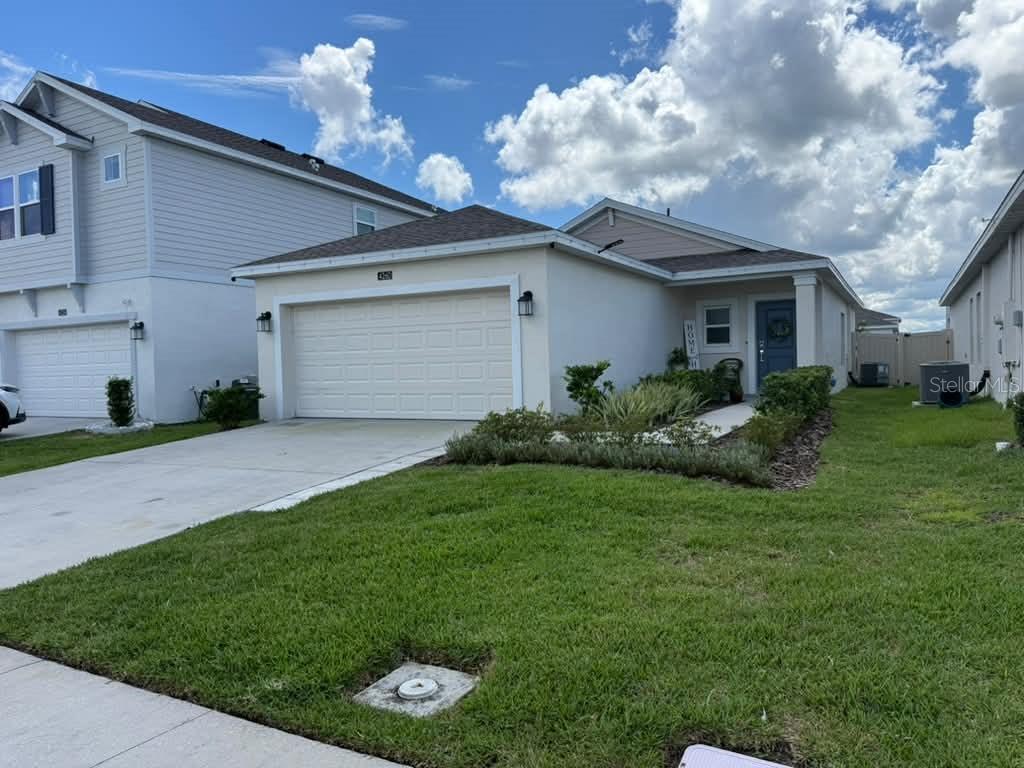 4260 Pebbles Throw Dr Property Photo 1