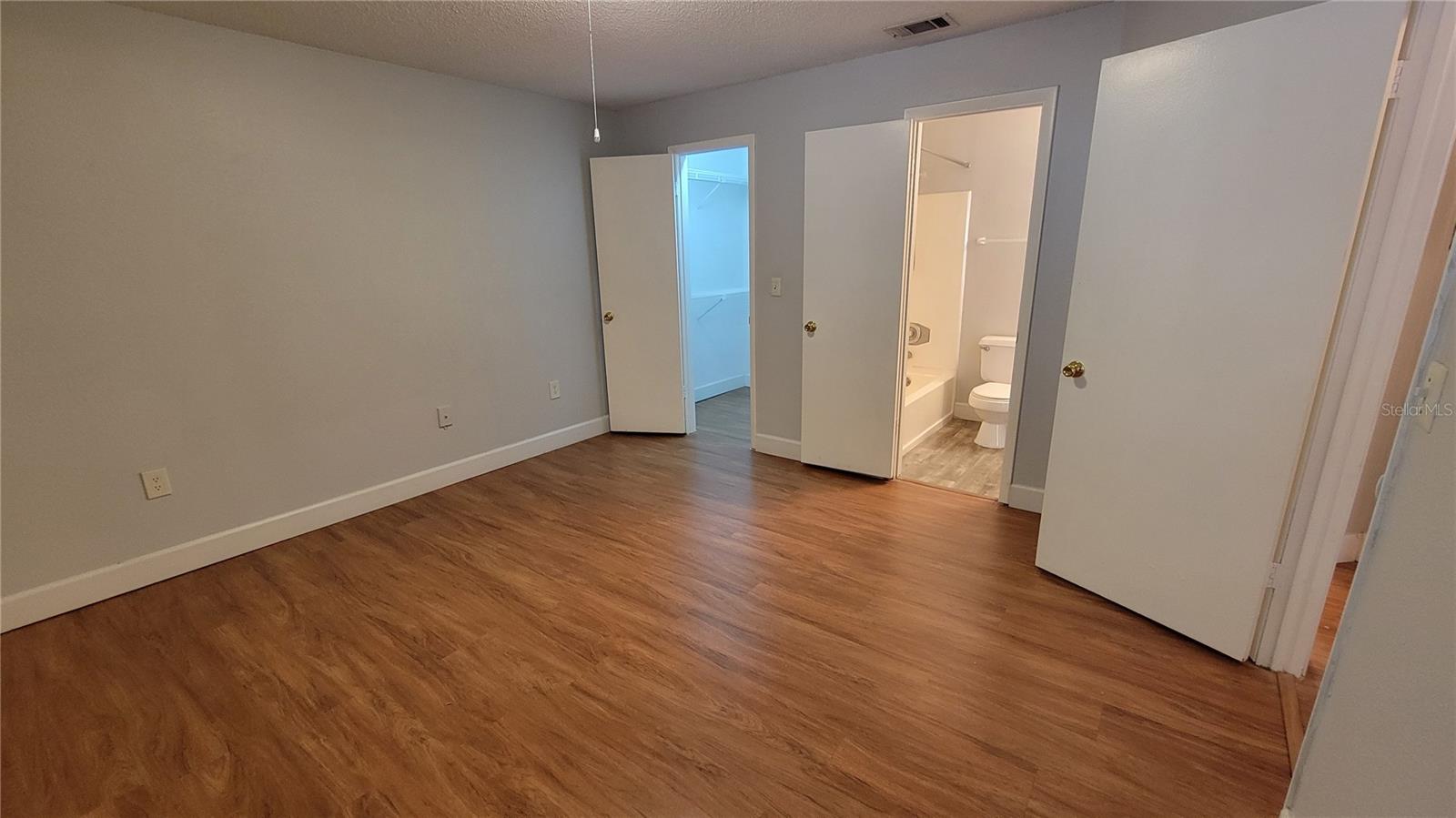 629 Dory Ln #301 Property Photo 18