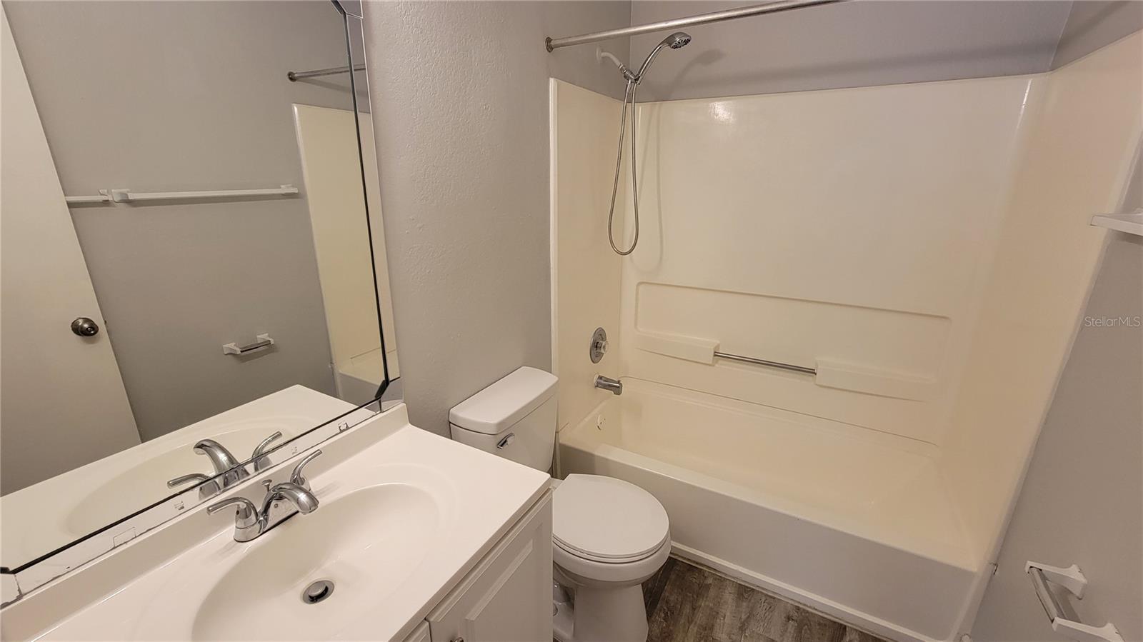 629 Dory Ln #301 Property Photo 20