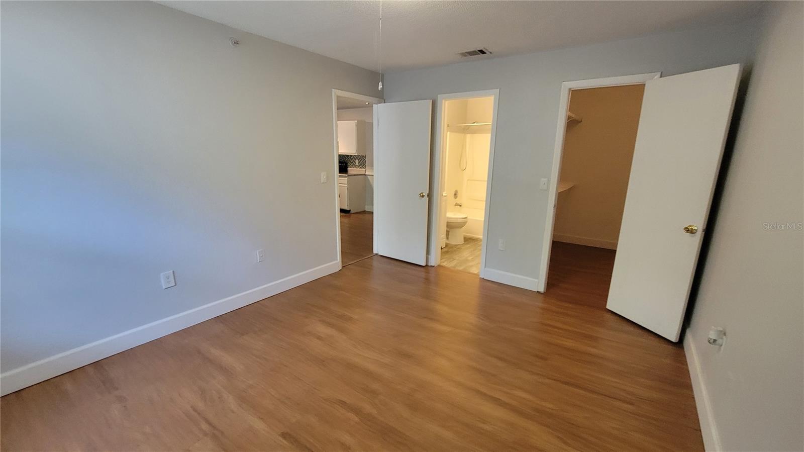 629 Dory Ln #301 Property Photo 23