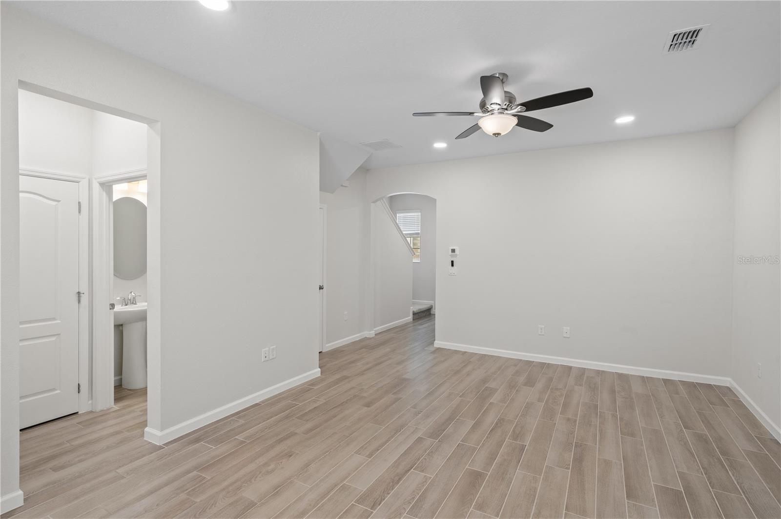 3181 Riverboat Way Property Photo 6