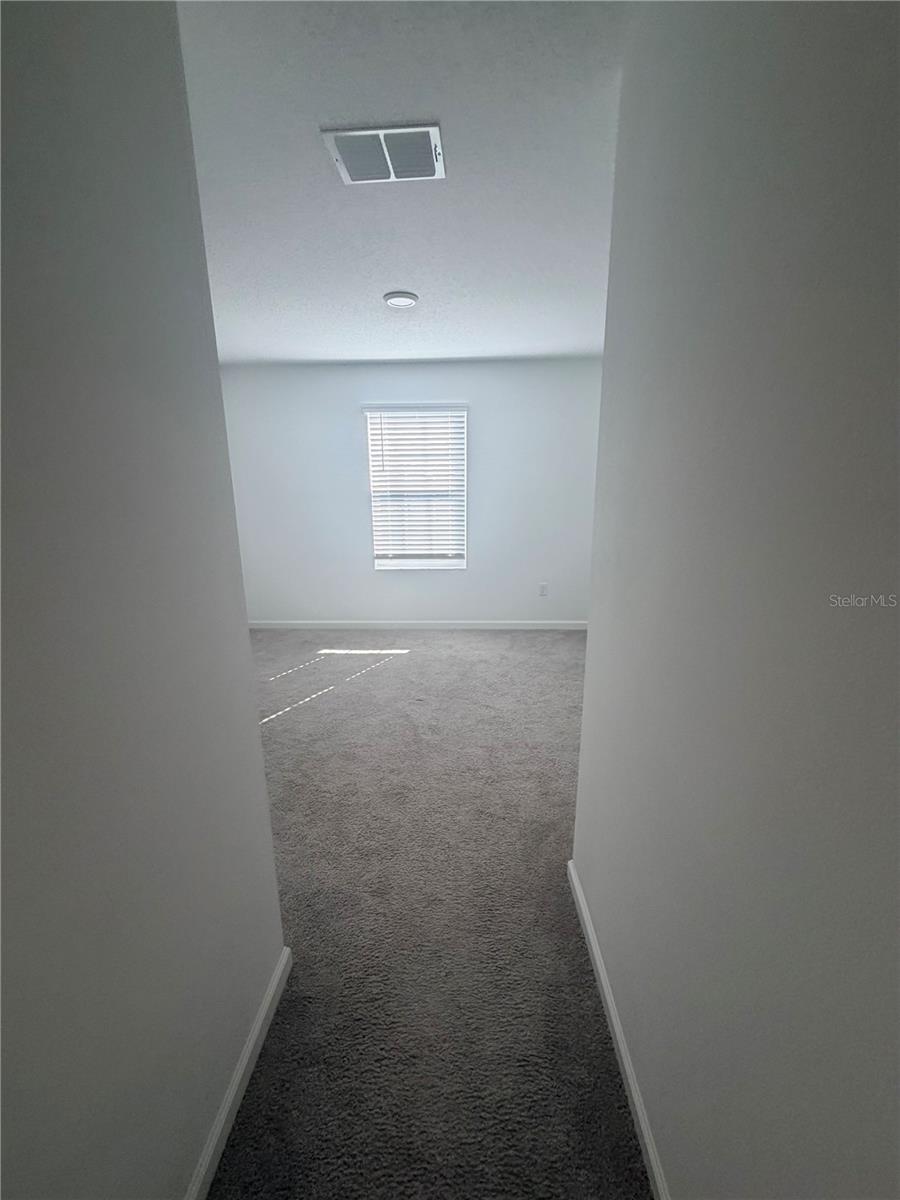 1180 Lakeshore Breeze Pl Property Photo 18