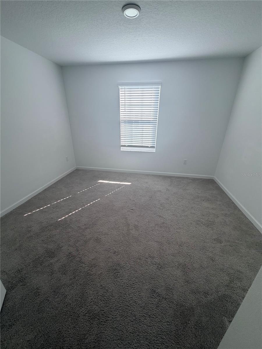 1180 Lakeshore Breeze Pl Property Photo 19