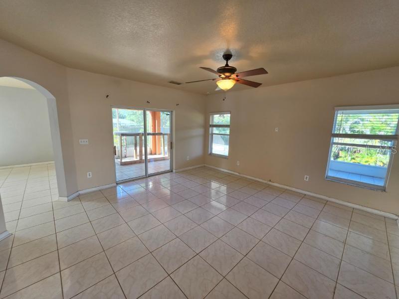 731 Cristelle Jean Dr Property Photo 2