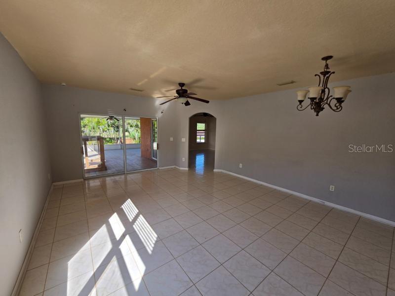 731 Cristelle Jean Dr Property Photo 11