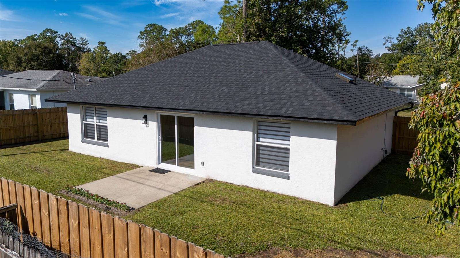 1445 Admiral Nimitz Ave Property Photo 34