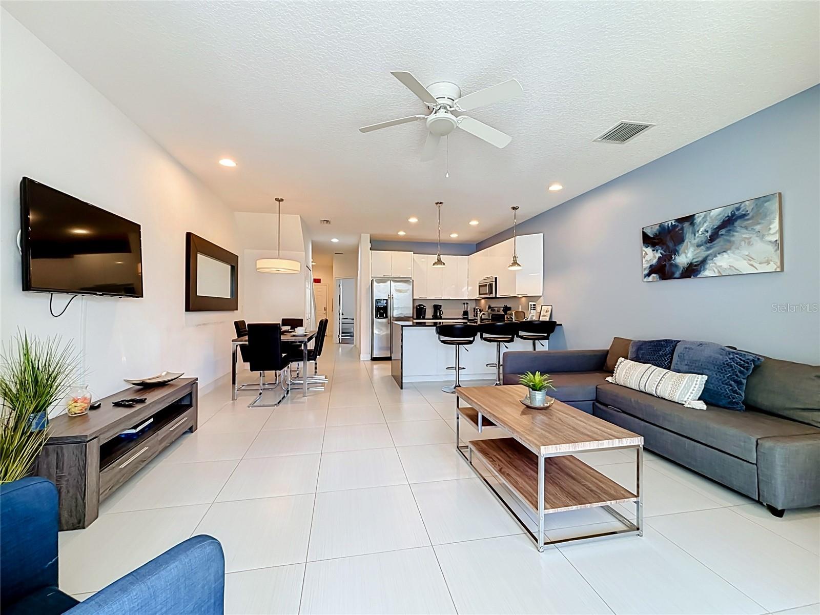 17508 Placidity Ave Property Photo 9