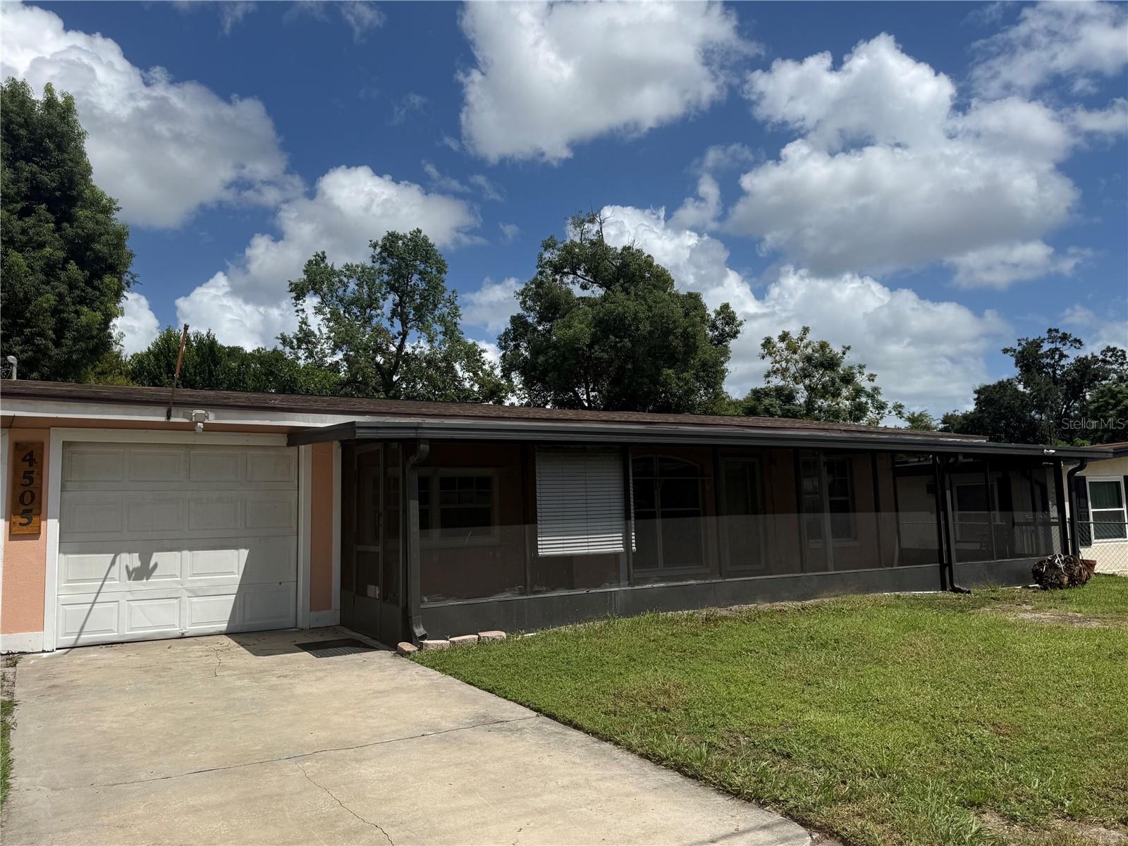 4505 ROSSMORE DR Property Photo 1