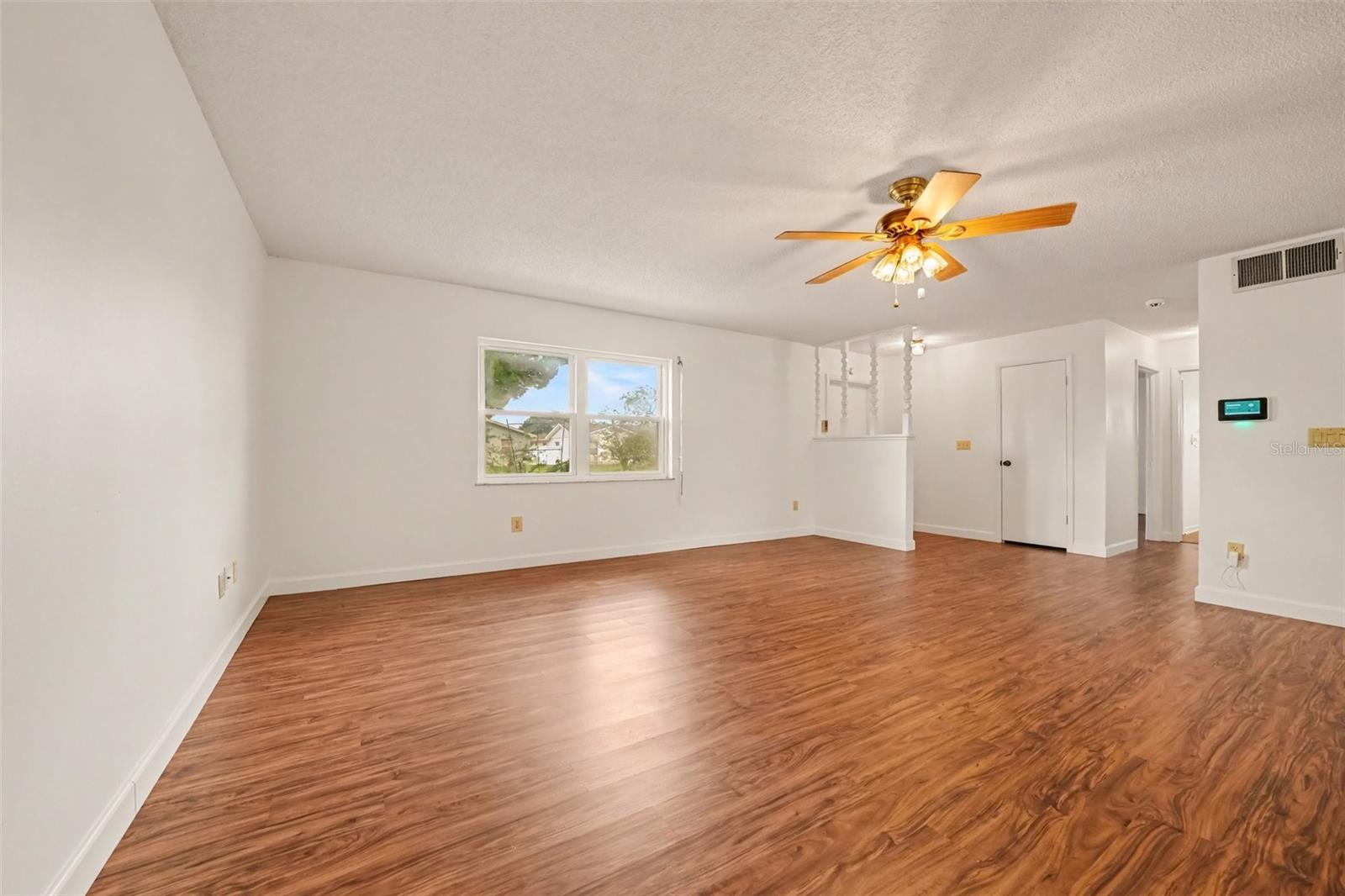 1429 Nolton Way Property Photo 18