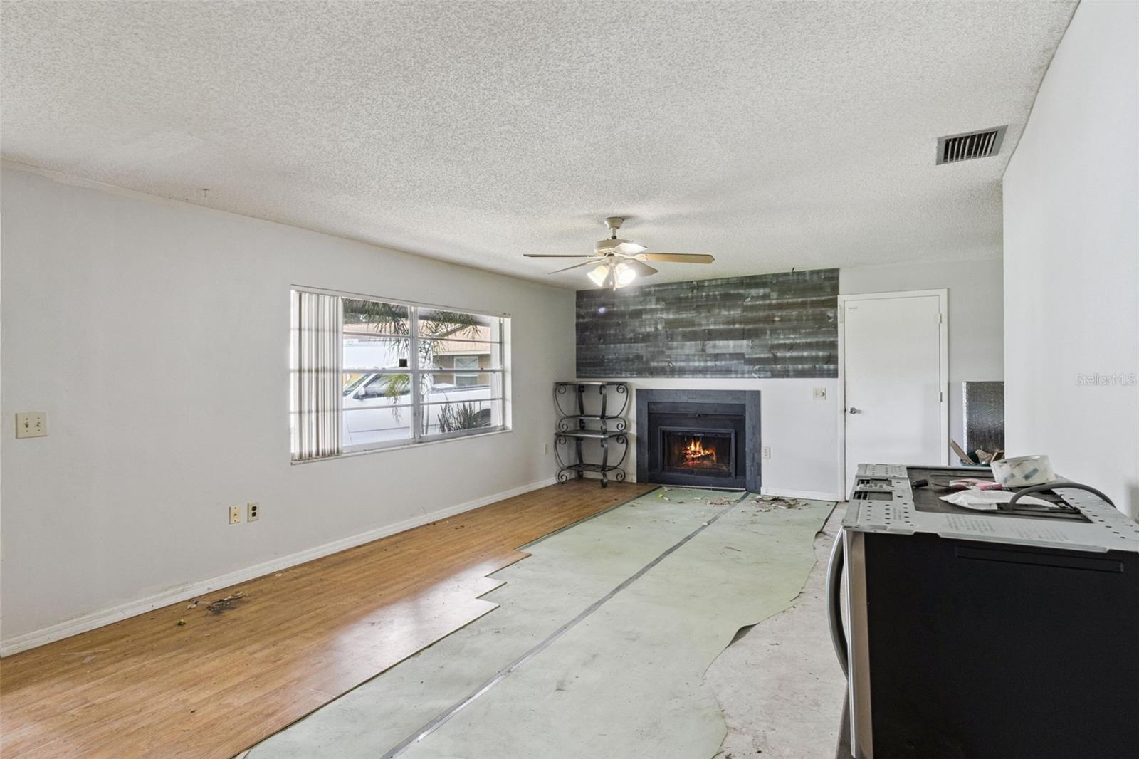 2605 Ridgetop Way Property Photo 3