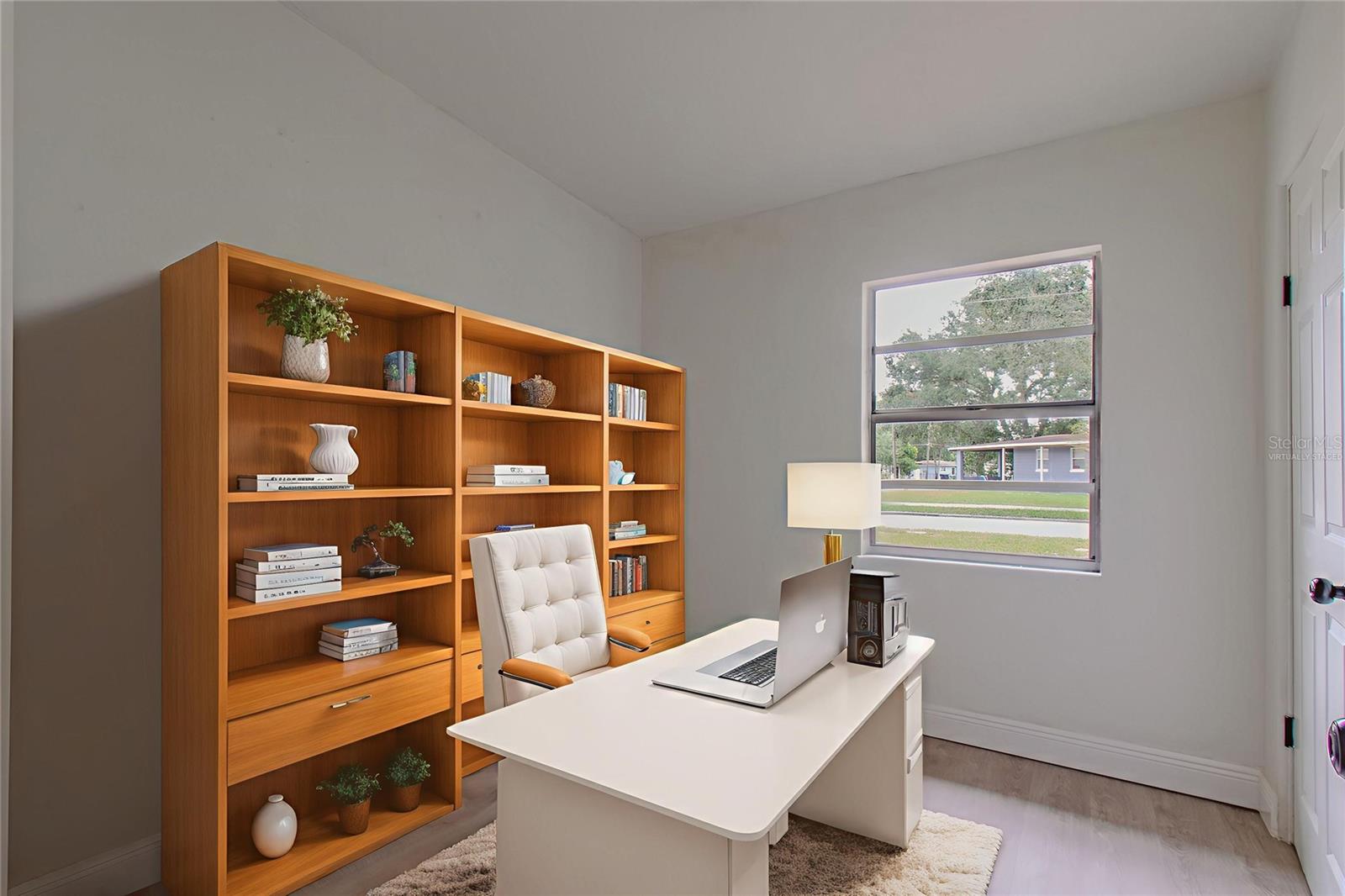 906 San Domingo Rd Property Photo 9