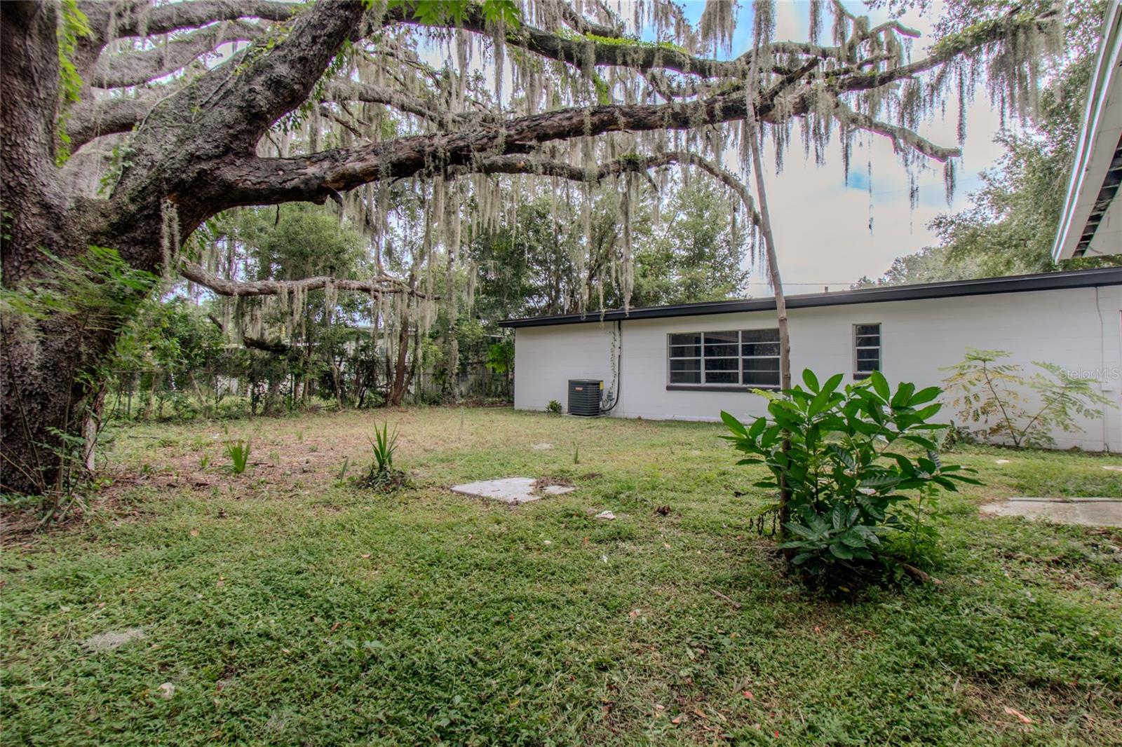 906 San Domingo Rd Property Photo 17