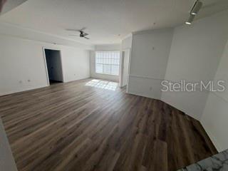 5536 Metrowest Blvd #8-101 Property Photo 7