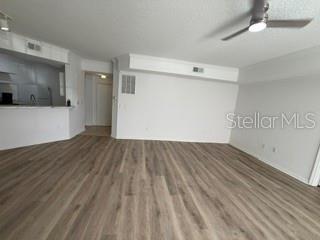 5536 Metrowest Blvd #8-101 Property Photo 8