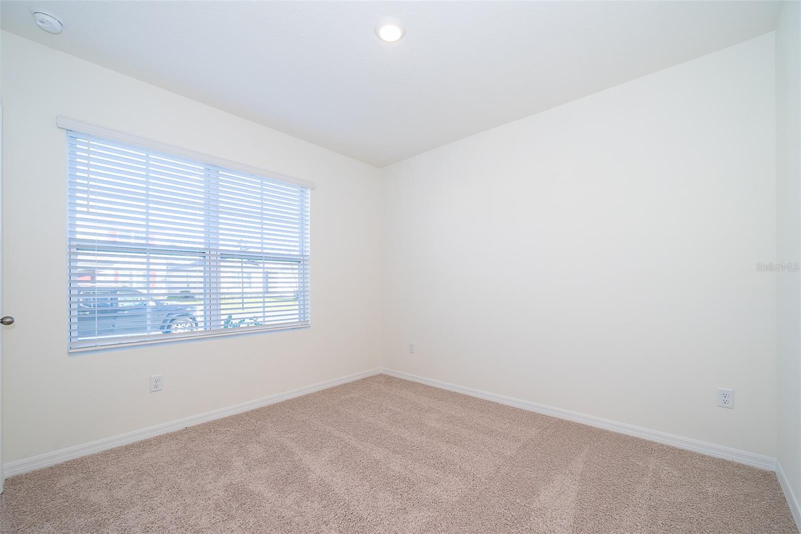 1391 Fox Squirrel Dr Property Photo 6