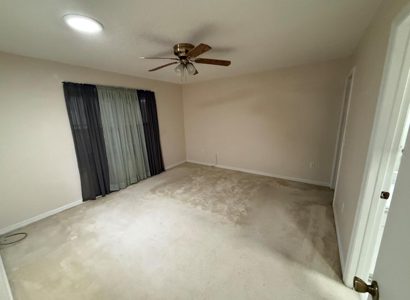 2704 Benavides Dr Property Photo 2