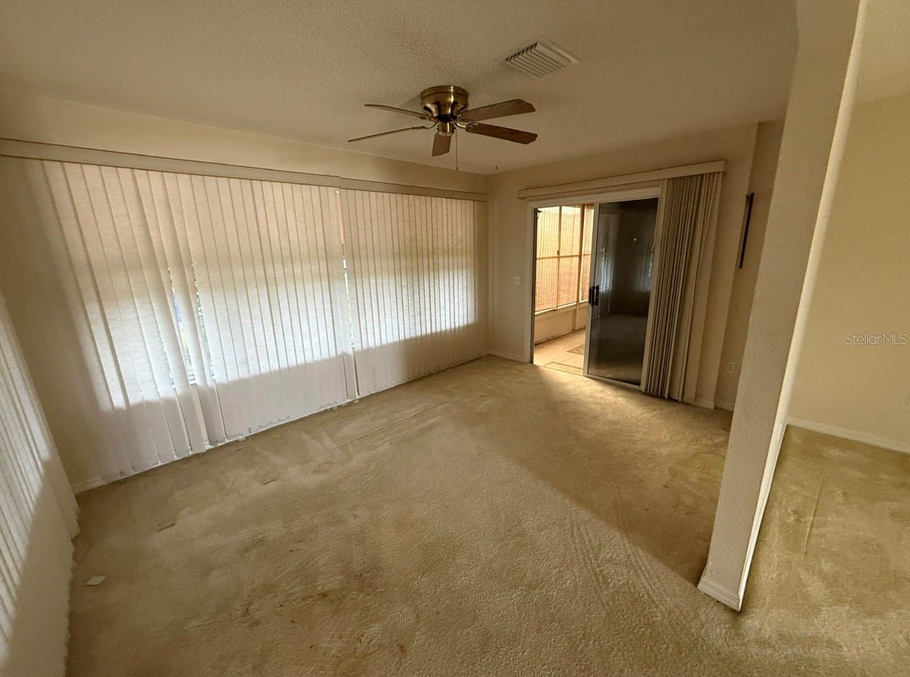 2704 Benavides Dr Property Photo 6
