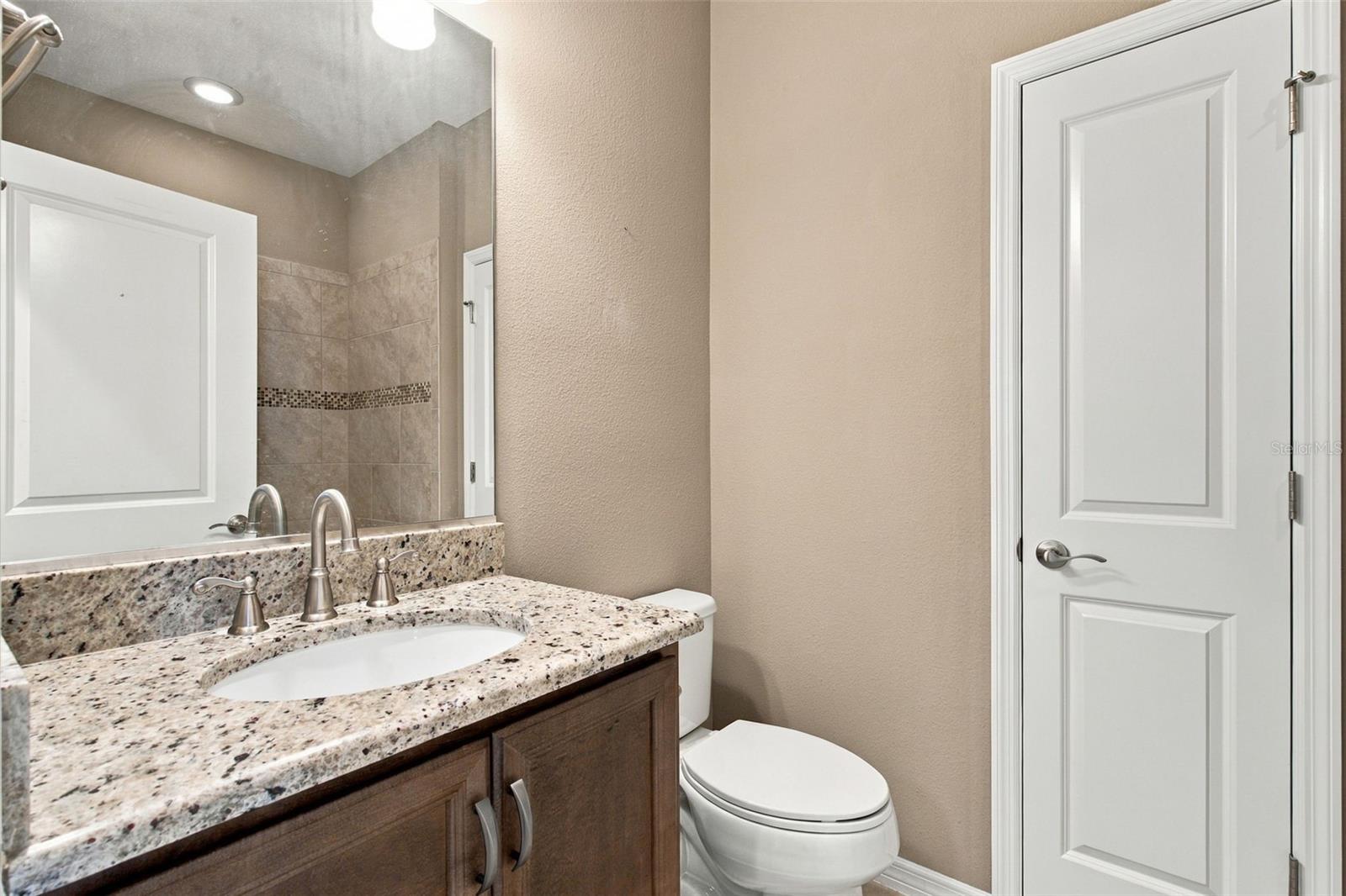 5665 Nw 40th Loop Property Photo 27
