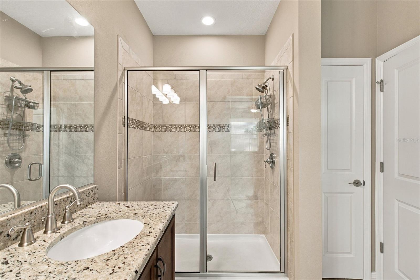 5665 Nw 40th Loop Property Photo 35