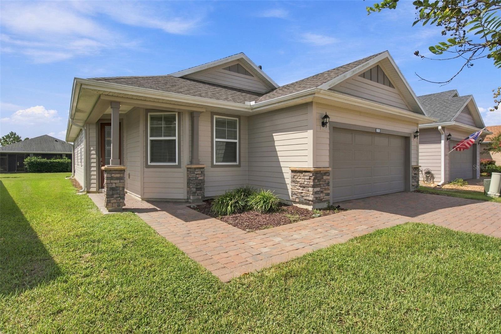 5665 Nw 40th Loop Property Photo 52